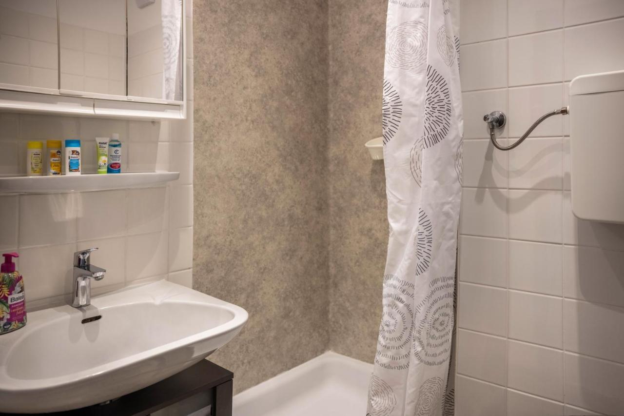 N3 -3 Apartment